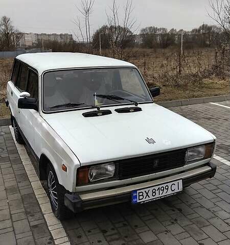 Белый ВАЗ 2104, объемом двигателя 1.3 л и пробегом 73 тыс. км за 850 $, фото 1 на Automoto.ua