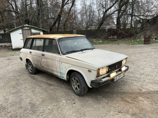 Белый ВАЗ 2104, объемом двигателя 1.5 л и пробегом 100 тыс. км за 650 $, фото 5 на Automoto.ua