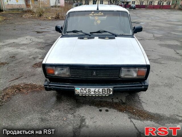 Белый ВАЗ 2104, объемом двигателя 15 л и пробегом 150 тыс. км за 650 $, фото 1 на Automoto.ua