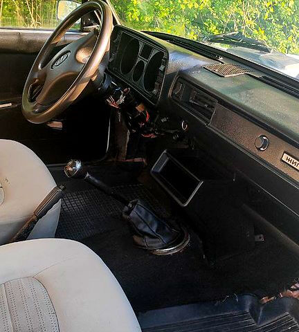 Белый ВАЗ 2104, объемом двигателя 1.5 л и пробегом 100 тыс. км за 600 $, фото 6 на Automoto.ua