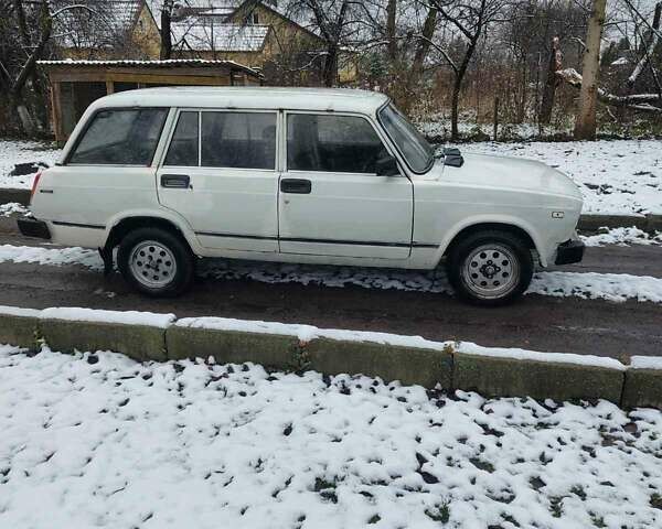 Белый ВАЗ 2104, объемом двигателя 1.5 л и пробегом 200 тыс. км за 400 $, фото 19 на Automoto.ua