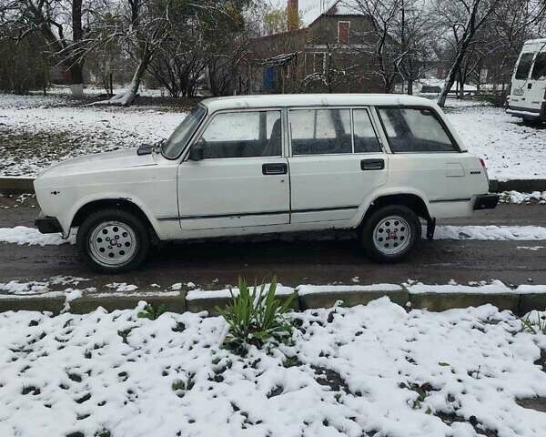 Белый ВАЗ 2104, объемом двигателя 1.5 л и пробегом 200 тыс. км за 480 $, фото 4 на Automoto.ua