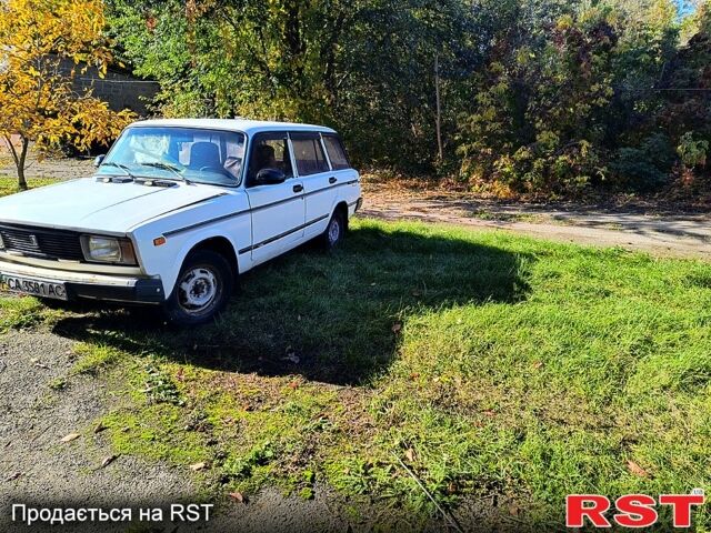 Белый ВАЗ 2104, объемом двигателя 1.5 л и пробегом 50 тыс. км за 850 $, фото 3 на Automoto.ua