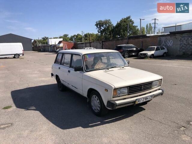 Белый ВАЗ 2104, объемом двигателя 1.45 л и пробегом 120 тыс. км за 900 $, фото 3 на Automoto.ua