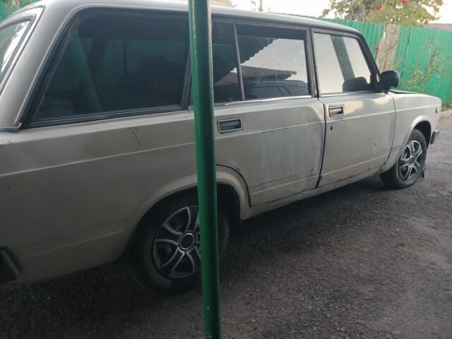 Белый ВАЗ 2104, объемом двигателя 0 л и пробегом 10 тыс. км за 479 $, фото 2 на Automoto.ua