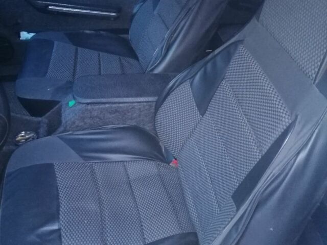 Белый ВАЗ 2104, объемом двигателя 2 л и пробегом 13 тыс. км за 1500 $, фото 4 на Automoto.ua