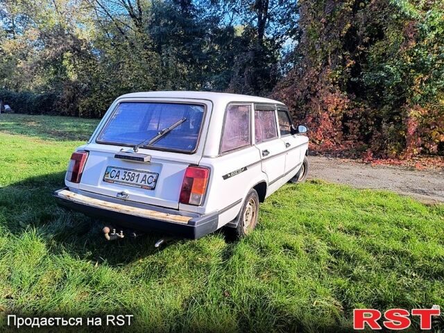 Белый ВАЗ 2104, объемом двигателя 1.5 л и пробегом 50 тыс. км за 850 $, фото 2 на Automoto.ua