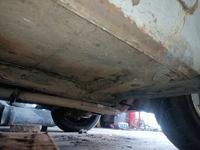 Белый ВАЗ 2104, объемом двигателя 1 л и пробегом 88 тыс. км за 594 $, фото 12 на Automoto.ua