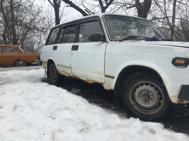 Белый ВАЗ 2104, объемом двигателя 1.3 л и пробегом 150 тыс. км за 9 $, фото 1 на Automoto.ua