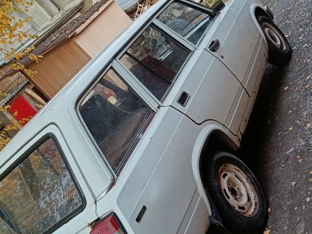 Белый ВАЗ 2104, объемом двигателя 1.5 л и пробегом 300 тыс. км за 442 $, фото 7 на Automoto.ua