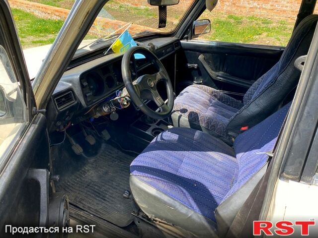 Белый ВАЗ 2104, объемом двигателя 1.5 л и пробегом 100 тыс. км за 648 $, фото 4 на Automoto.ua