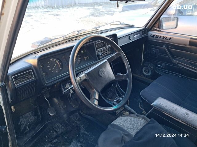 Белый ВАЗ 2104, объемом двигателя 0 л и пробегом 100 тыс. км за 970 $, фото 6 на Automoto.ua