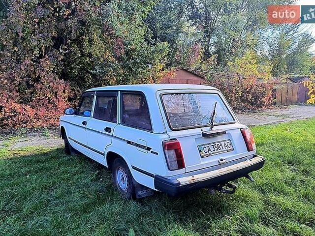 ВАЗ 2104 1993 в Черкассах на Automoto.ua Белый ВАЗ 2104, объемом двигателя 1.5 л и пробегом 50 тыс. км за 850 $, фото 3 на Automoto.ua