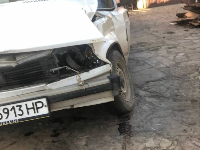 Белый ВАЗ 2104, объемом двигателя 1.5 л и пробегом 1 тыс. км за 299 $, фото 1 на Automoto.ua