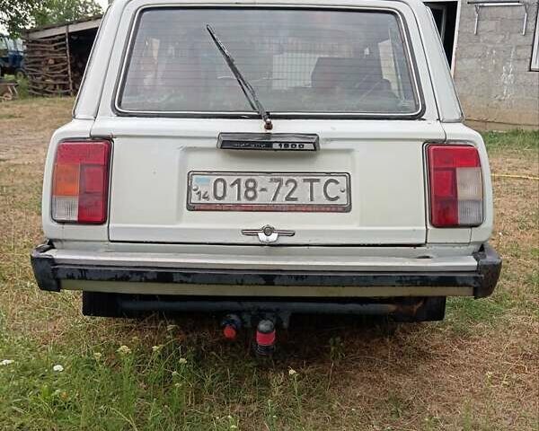 Белый ВАЗ 2104, объемом двигателя 1.6 л и пробегом 84 тыс. км за 1150 $, фото 4 на Automoto.ua