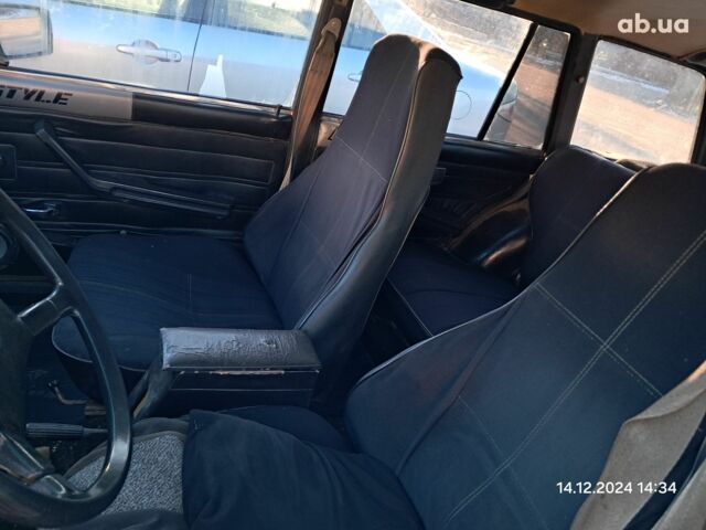 Белый ВАЗ 2104, объемом двигателя 0 л и пробегом 100 тыс. км за 970 $, фото 4 на Automoto.ua