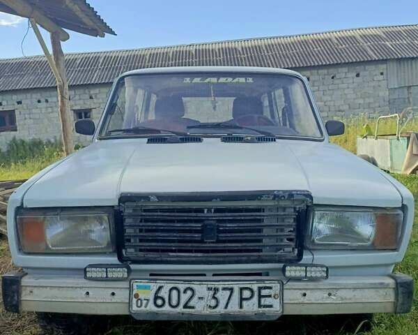 Белый ВАЗ 2104, объемом двигателя 1.6 л и пробегом 300 тыс. км за 550 $, фото 4 на Automoto.ua