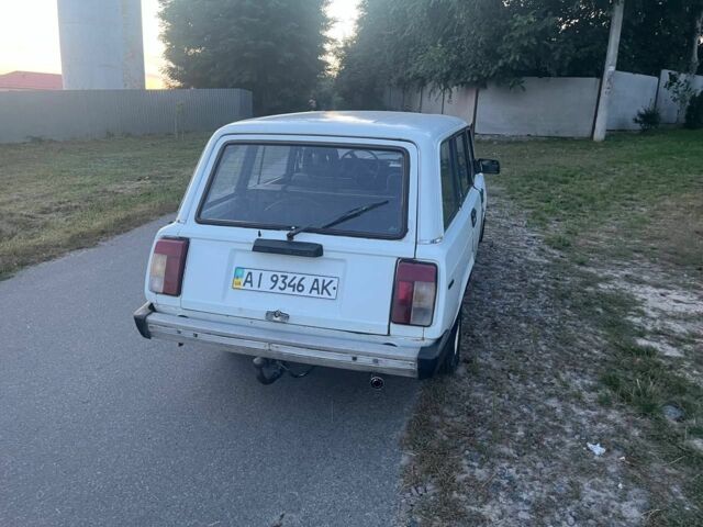 ВАЗ 2104 1994 в Петропавлівська Борщагівка на Automoto.ua Белый ВАЗ 2104, объемом двигателя 0 л и пробегом 90 тыс. км за 480 $, фото 3 на Automoto.ua