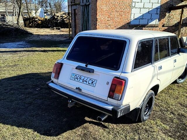 Белый ВАЗ 2104, объемом двигателя 16 л и пробегом 80 тыс. км за 800 $, фото 1 на Automoto.ua