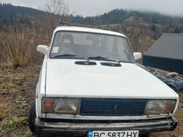 Белый ВАЗ 2104, объемом двигателя 1.5 л и пробегом 20 тыс. км за 475 $, фото 2 на Automoto.ua