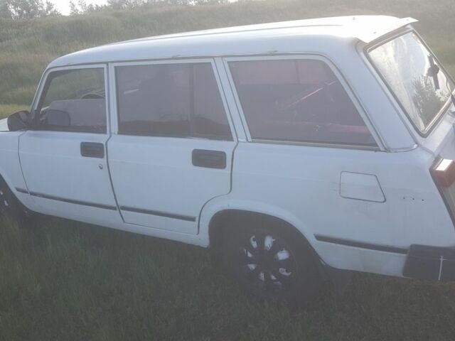 Белый ВАЗ 2104, объемом двигателя 1.5 л и пробегом 36 тыс. км за 900 $, фото 5 на Automoto.ua