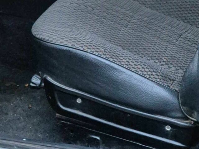 Белый ВАЗ 2104, объемом двигателя 1.5 л и пробегом 50 тыс. км за 1010 $, фото 5 на Automoto.ua