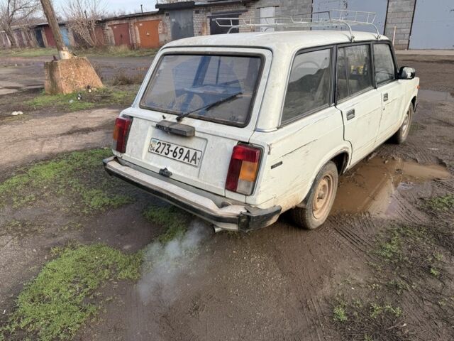 Білий ВАЗ 2104, об'ємом двигуна 1.5 л та пробігом 150 тис. км за 592 $, фото 4 на Automoto.ua