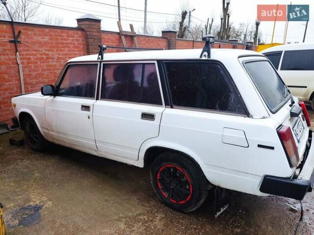 Белый ВАЗ 2104, объемом двигателя 1.45 л и пробегом 150 тыс. км за 800 $, фото 1 на Automoto.ua