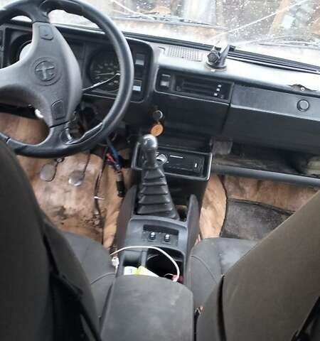 Белый ВАЗ 2104, объемом двигателя 1.5 л и пробегом 100 тыс. км за 510 $, фото 2 на Automoto.ua
