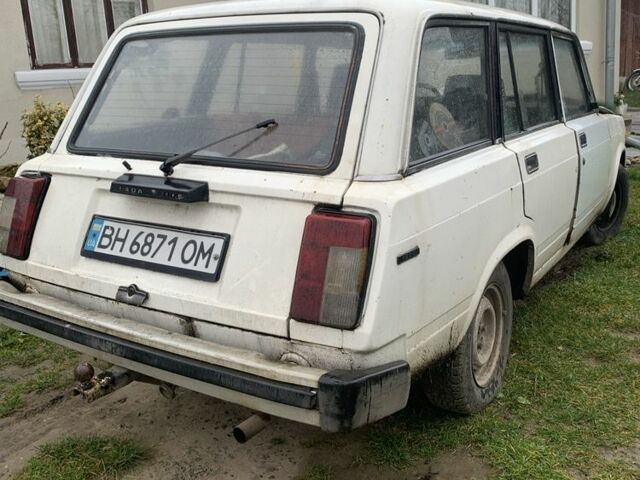 Белый ВАЗ 2104, объемом двигателя 1.5 л и пробегом 1 тыс. км за 357 $, фото 3 на Automoto.ua