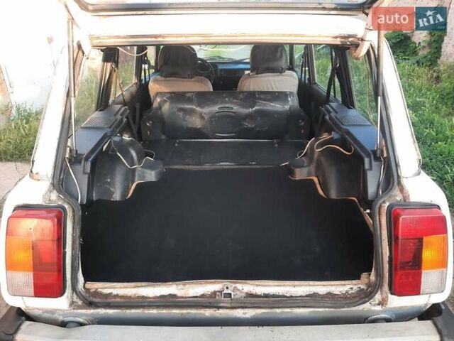 Белый ВАЗ 2104, объемом двигателя 1.5 л и пробегом 99 тыс. км за 700 $, фото 9 на Automoto.ua