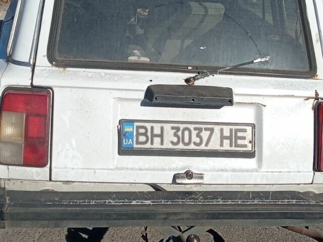 Белый ВАЗ 2104, объемом двигателя 1.5 л и пробегом 1000 тыс. км за 450 $, фото 3 на Automoto.ua