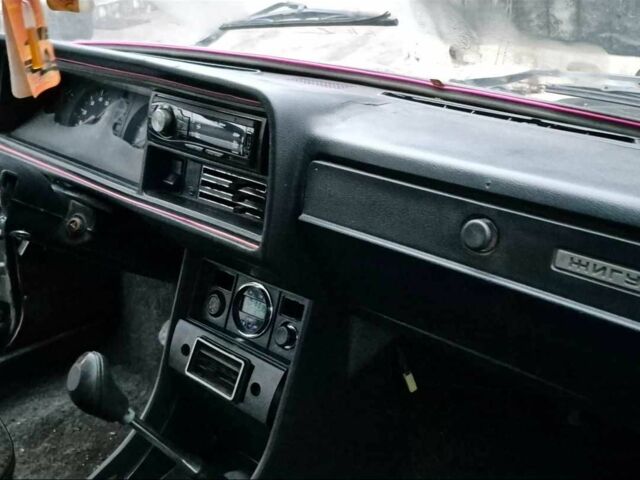 Белый ВАЗ 2104, объемом двигателя 1.5 л и пробегом 50 тыс. км за 1010 $, фото 6 на Automoto.ua