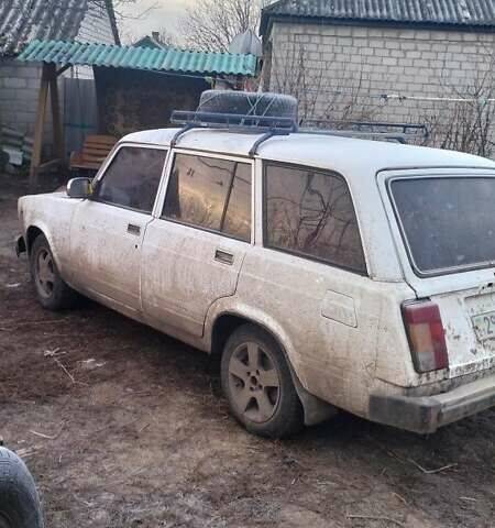 Белый ВАЗ 2104, объемом двигателя 1.5 л и пробегом 100 тыс. км за 510 $, фото 5 на Automoto.ua