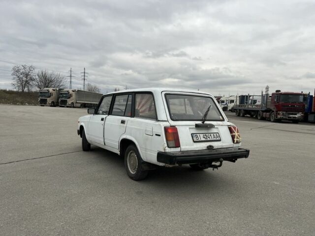 Белый ВАЗ 2104, объемом двигателя 1.3 л и пробегом 120 тыс. км за 500 $, фото 2 на Automoto.ua