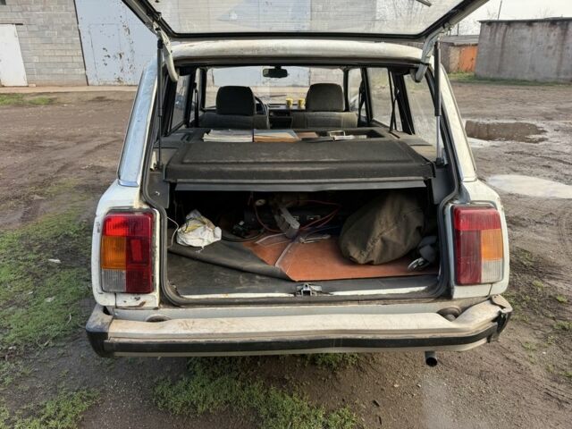 Білий ВАЗ 2104, об'ємом двигуна 1.5 л та пробігом 150 тис. км за 592 $, фото 6 на Automoto.ua