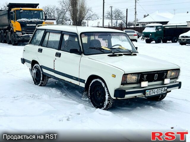 Білий ВАЗ 2104, об'ємом двигуна 1.5 л та пробігом 90 тис. км за 999 $, фото 2 на Automoto.ua