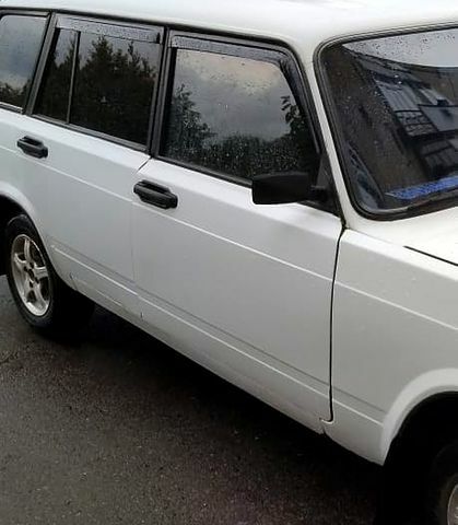 Белый ВАЗ 2104, объемом двигателя 1.5 л и пробегом 0 тыс. км за 1300 $, фото 2 на Automoto.ua