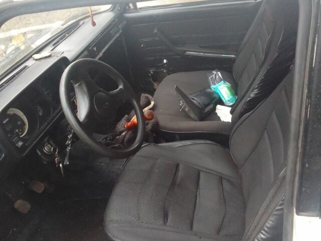 Белый ВАЗ 2104, объемом двигателя 0 л и пробегом 140 тыс. км за 332 $, фото 5 на Automoto.ua