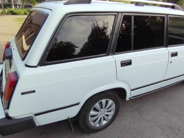 Белый ВАЗ 2104, объемом двигателя 0 л и пробегом 100 тыс. км за 1550 $, фото 3 на Automoto.ua