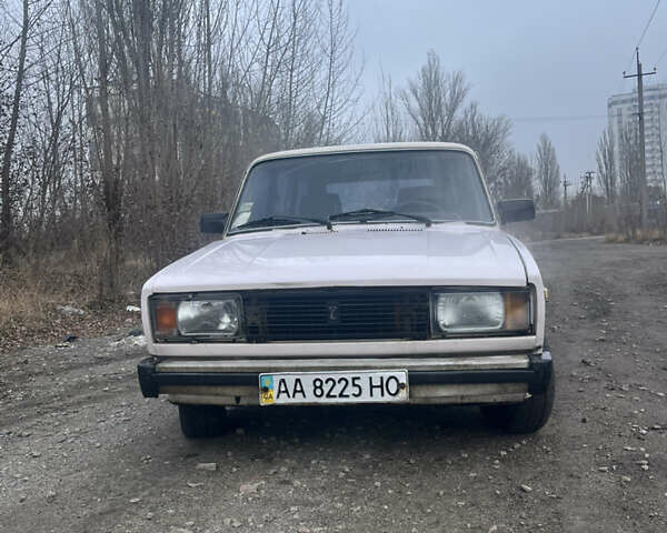 Белый ВАЗ 2104, объемом двигателя 1.7 л и пробегом 265 тыс. км за 500 $, фото 2 на Automoto.ua