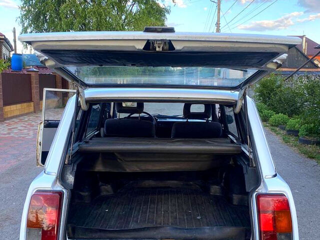 Белый ВАЗ 2104, объемом двигателя 1.5 л и пробегом 150 тыс. км за 999 $, фото 12 на Automoto.ua