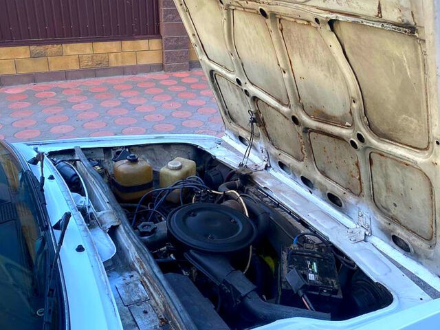 Белый ВАЗ 2104, объемом двигателя 1.5 л и пробегом 150 тыс. км за 999 $, фото 13 на Automoto.ua
