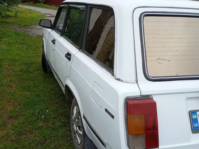 Белый ВАЗ 2104, объемом двигателя 1 л и пробегом 258 тыс. км за 1250 $, фото 3 на Automoto.ua