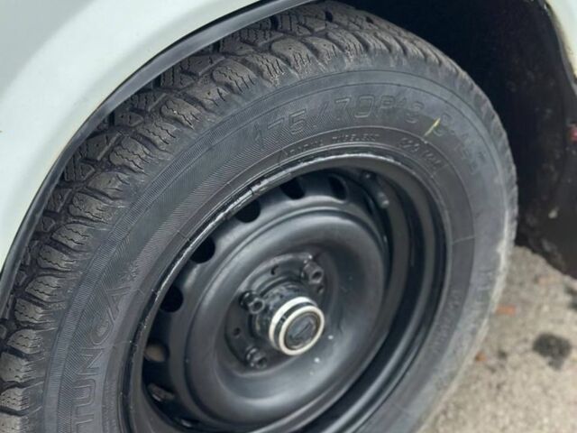 Білий ВАЗ 2104, об'ємом двигуна 1.5 л та пробігом 3 тис. км за 949 $, фото 6 на Automoto.ua