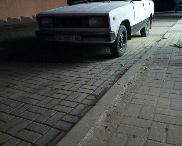 ВАЗ 2104 1998 в Ивано-Франковске на Automoto.ua Белый ВАЗ 2104, объемом двигателя 0 л и пробегом 32 тыс. км за 475 $, фото 5 на Automoto.ua
