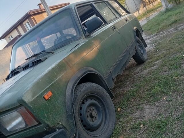 Белый ВАЗ 2104, объемом двигателя 1.5 л и пробегом 300 тыс. км за 413 $, фото 6 на Automoto.ua