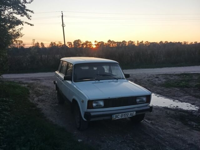 ВАЗ 2104 1998 в Рогатине на Automoto.ua Белый ВАЗ 2104, объемом двигателя 1.5 л и пробегом 32 тыс. км за 478 $, фото 2 на Automoto.ua