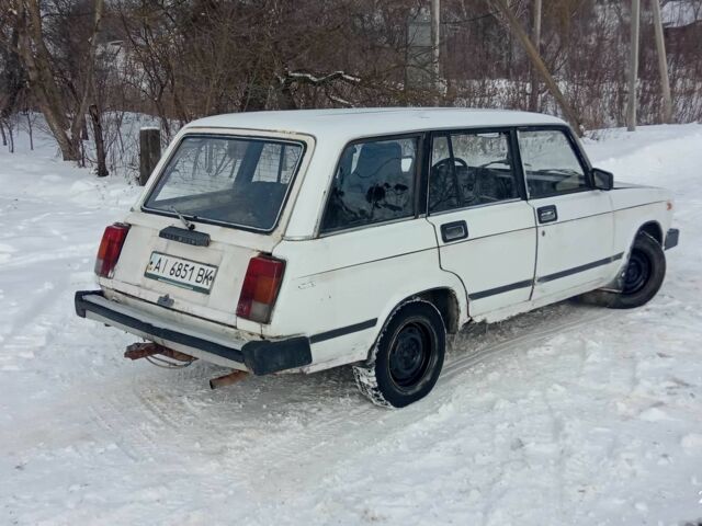 Белый ВАЗ 2104, объемом двигателя 1.3 л и пробегом 330 тыс. км за 294 $, фото 6 на Automoto.ua