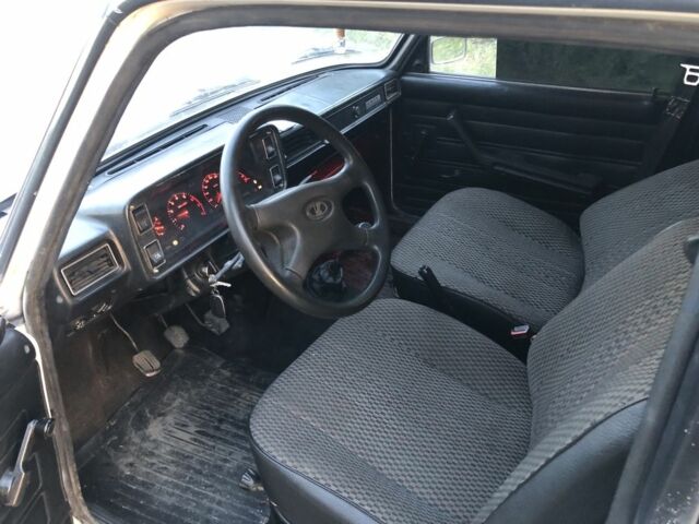 Белый ВАЗ 2104, объемом двигателя 1.5 л и пробегом 300 тыс. км за 900 $, фото 4 на Automoto.ua